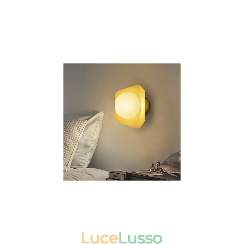 Applique da parete moderna e contemporanea con luce ambientale in stile mini