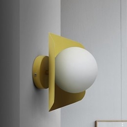 Applique da parete moderna e contemporanea con luce ambientale in stile mini