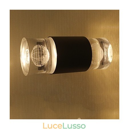 Semplice funzione integrata per applique da parete con luce ambientale Semplice funzione integrata per applique da parete con luce ambientale