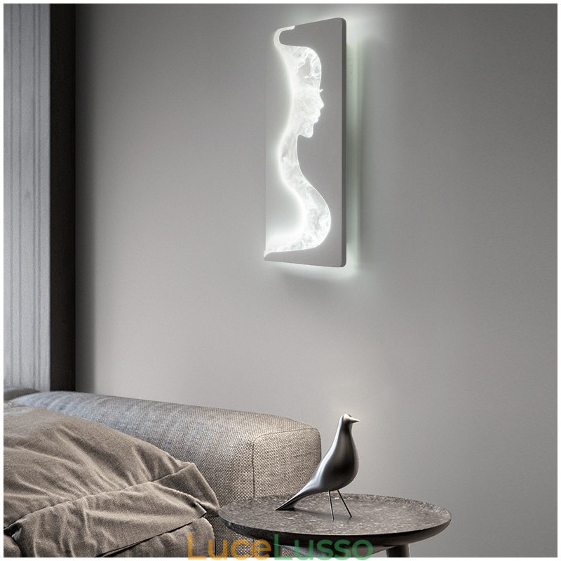 Lampada da parete per interni Lovely Girls rivolta a sinistra e a destra
