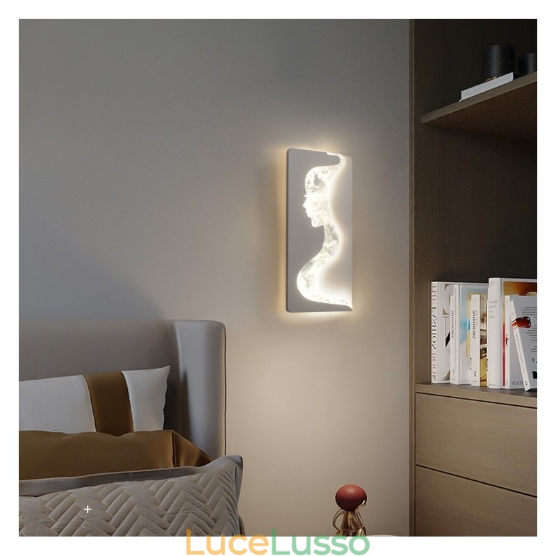Lampada da parete per interni Lovely Girls rivolta a sinistra e a destra