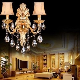 Lampada da parete europea con petalo dorato, applique da parete con gocce di cristallo squisite, illuminazione da comodino