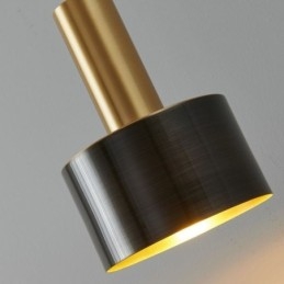 Applique moderna con contrasto di colore nero e oro