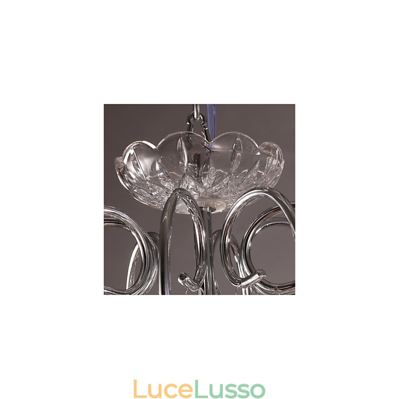 Lampadario tradizionale classico in metallo cromato di cristallo