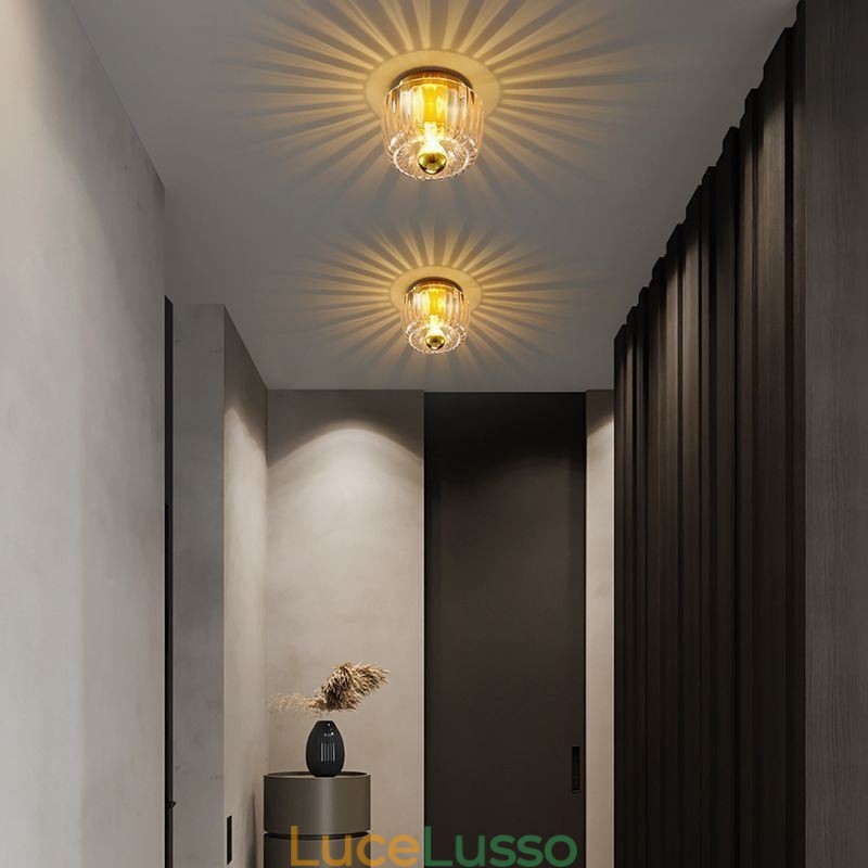 Moderna illuminazione da parete con paralume in vetro trasparente Applique da parete spazzolata