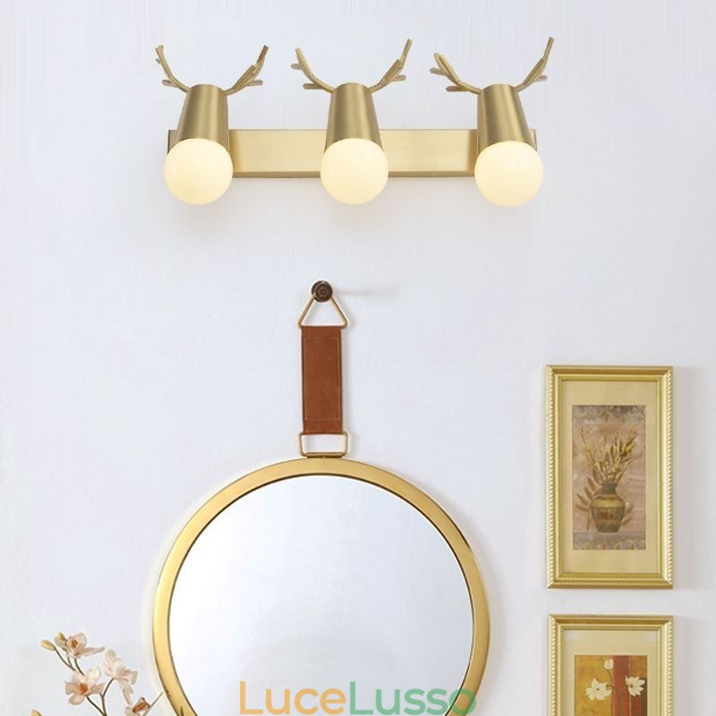 Lampada da parete in ottone nordico con luce frontale a specchio