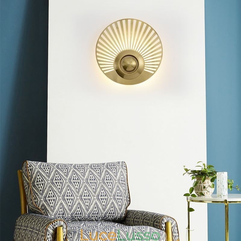 Lampada da parete in ottone nordico con forma rotonda cava