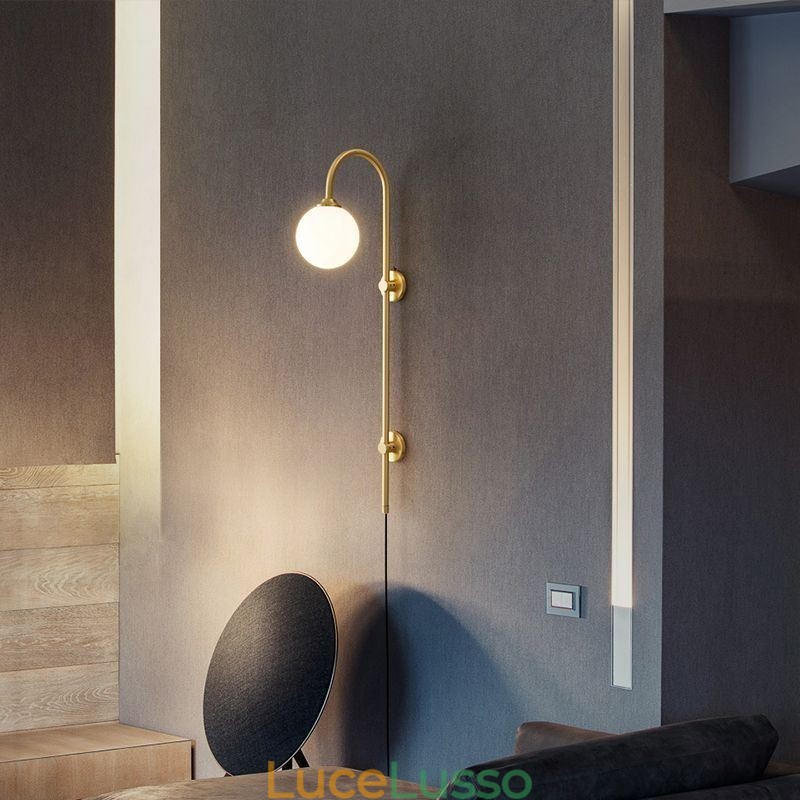 Applique da parete moderna in oro spazzolato