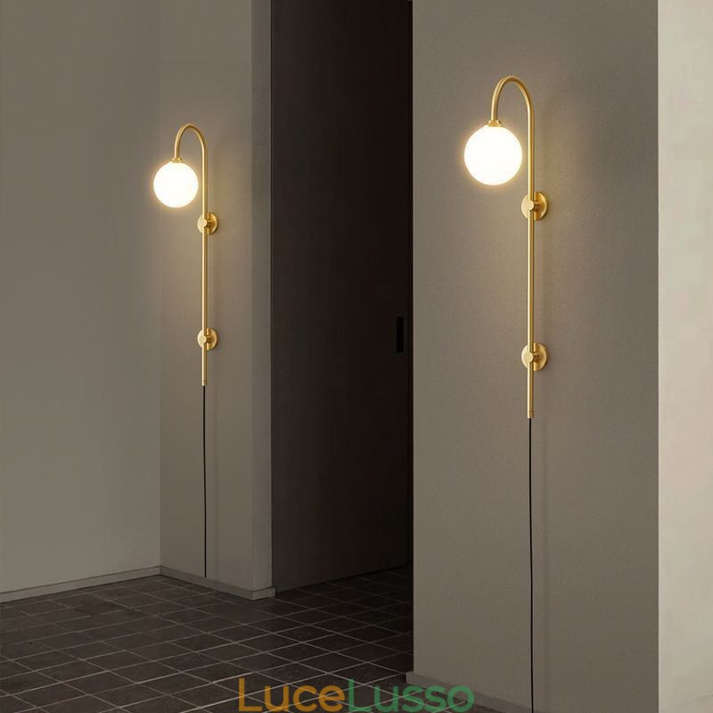 Applique da parete moderna in oro spazzolato