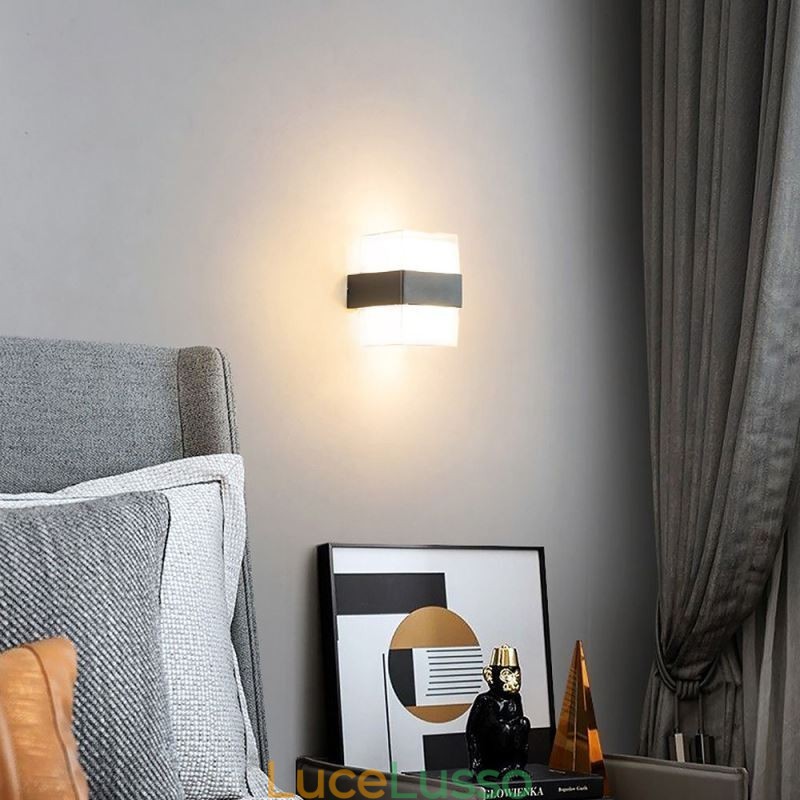 Lampada da parete minimalista in acrilico Lampada da parete impermeabile Patio