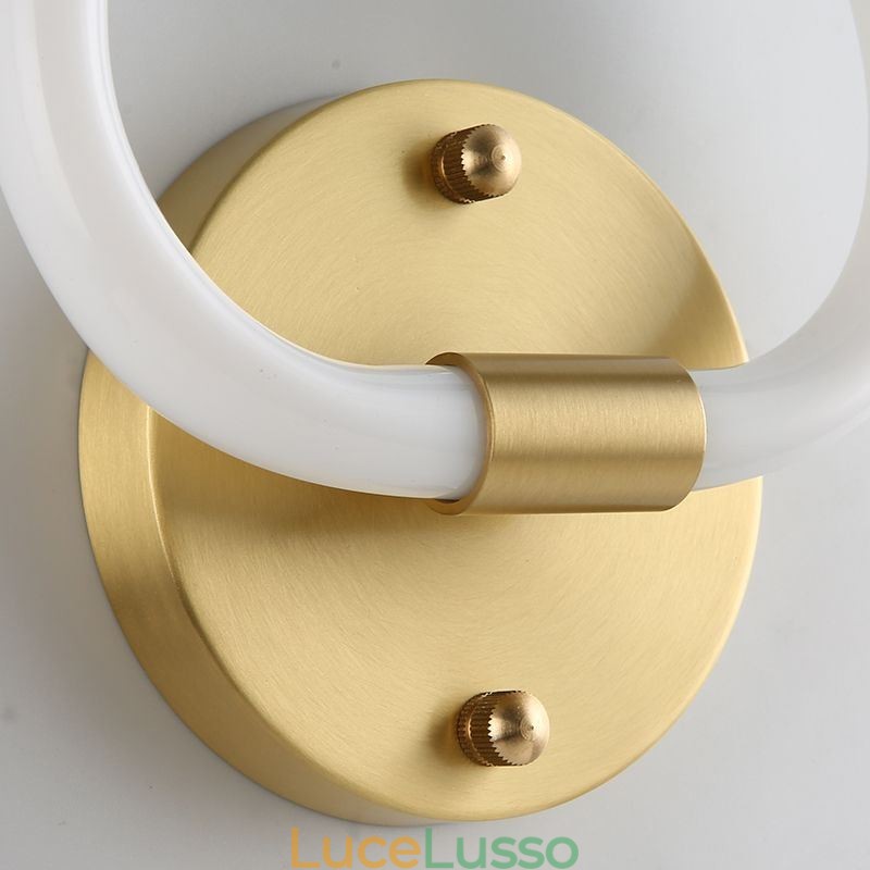 Applique da parete per interni a forma di cuore moderno