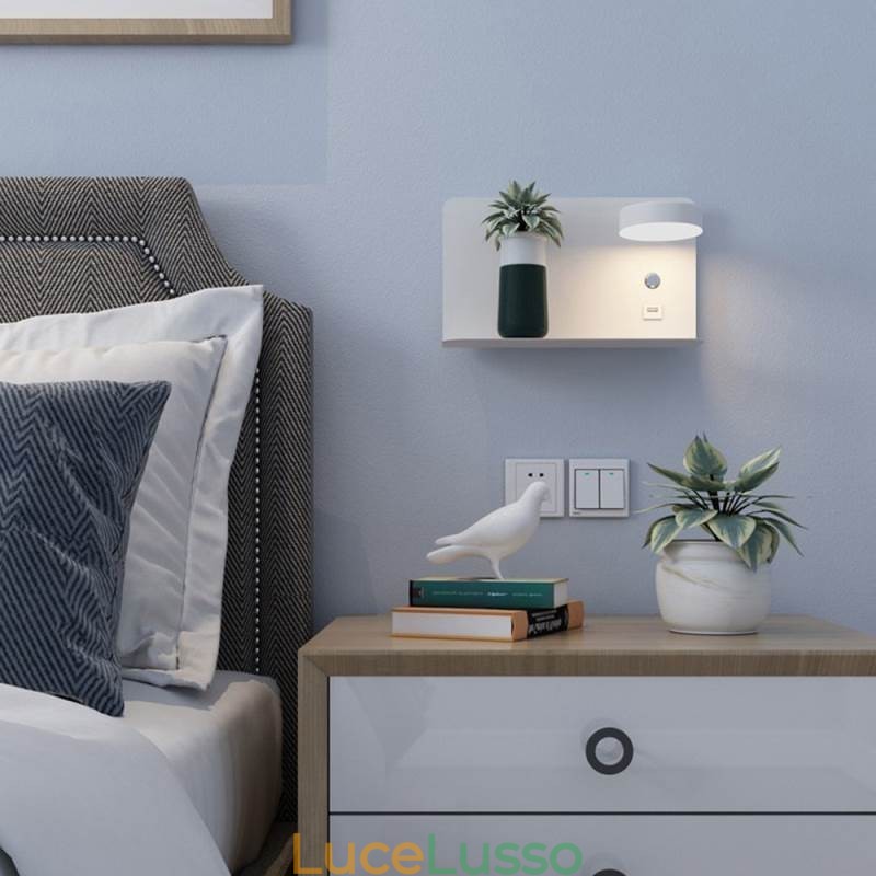 Lampada da parete girevole con porta di ricarica USB