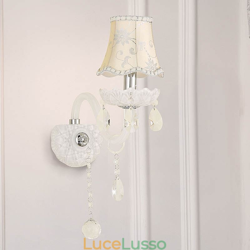 Applique da parete in cristallo in stile europeo classico ed elegante