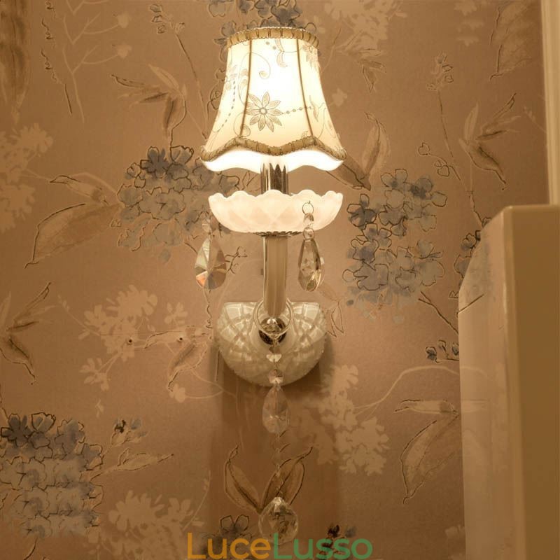 Applique da parete in cristallo in stile europeo classico ed elegante