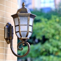 Applique da parete europea retrò luce esterna singola testa impermeabile luce da parete in vetro smerigliato