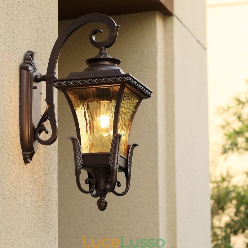 Lampada da parete in vetro impermeabile a testa singola cinese per esterni, corridoio del cortile