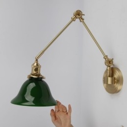 Applique moderna con paralume in vetro