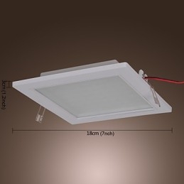 Moderne luci da incasso a forma quadrata