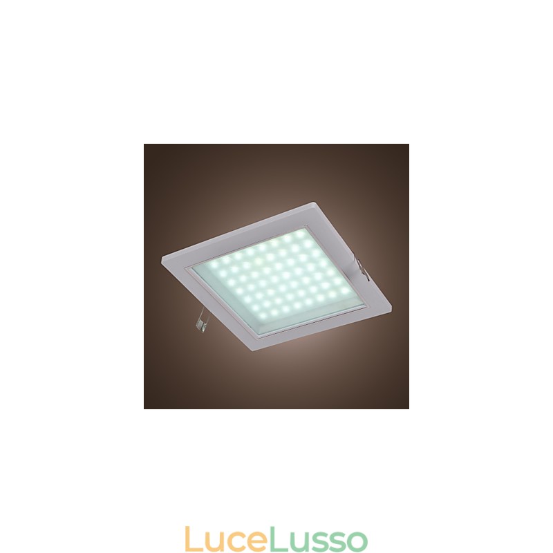 Moderne luci da incasso a forma quadrata