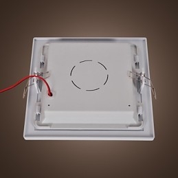 Moderne luci da incasso a forma quadrata