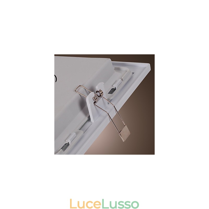 Moderne luci da incasso a forma quadrata