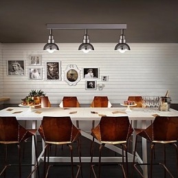 Lampada da soffitto a forma di triangolo in vetro bianco con telaio in alluminio, moderna e alla moda