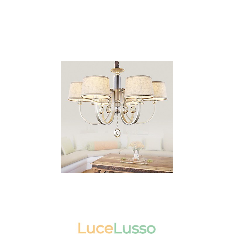 Lampadario in metallo dipinto con cristalli di campagna