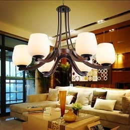 Lampadario in metallo dipinto in stile retrò classico tradizionale