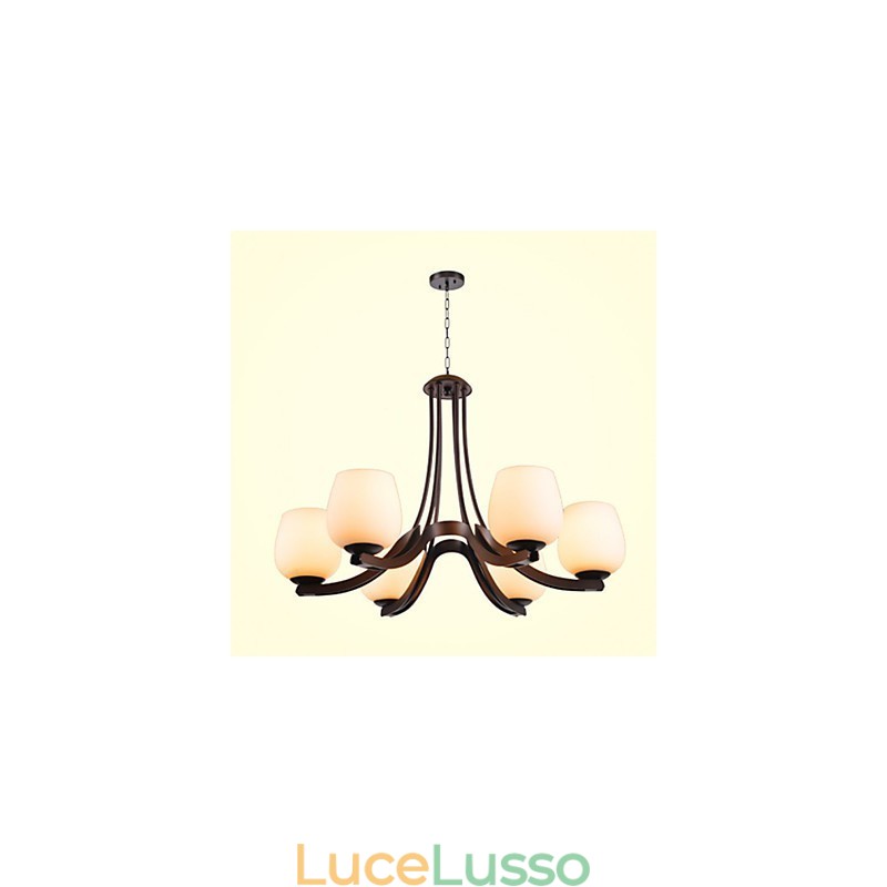 Lampadario in metallo dipinto in stile retrò classico tradizionale