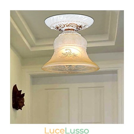 Lampada da soffitto bianca con paralume in vetro dorato a mano, stile retrò europeo classico Lampada da soffitto bianca con paralume in vetro dorato a mano, stile retrò europeo classico