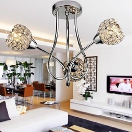 Moderno lampadario a 3 luci con design in cristallo