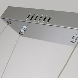Lampada a sospensione moderna in metallo cromato e cristallo contemporaneo