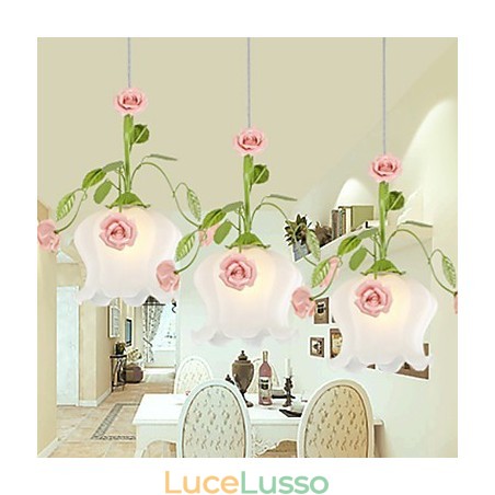 I fiori e le piante del giardino di San Valentino assorbono la luce della cupola I fiori e le piante del giardino di San Valentino assorbono la luce della cupola