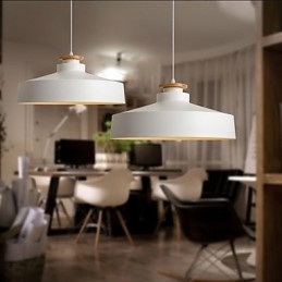 Lampade a sospensione moderne contemporanee in metallo