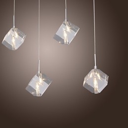 Lampada a sospensione moderna e contemporanea in cristallo cromato a isola