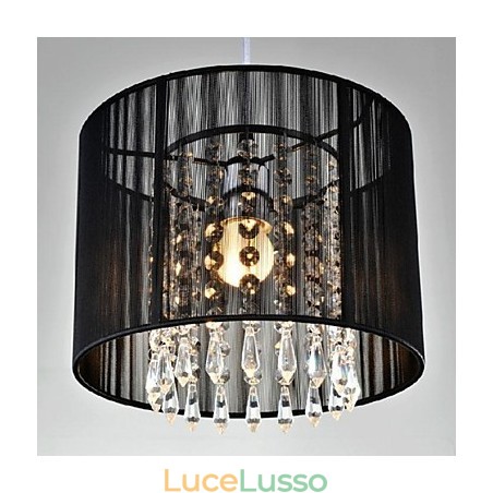 Lampada a sospensione moderna in metallo cromato e cristallo contemporaneo Lampada a sospensione moderna in metallo cromato e cristallo contemporaneo