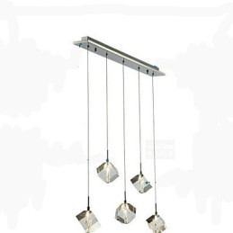 Lampada di cristallo alla moda con pendente in cristallo a cinque teste