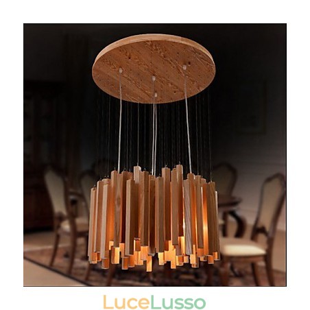 Lampadario in legno Art Line di Hotel Engineering Lampadario in legno Art Line di Hotel Engineering