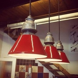Lampada a sospensione in metallo vintage country