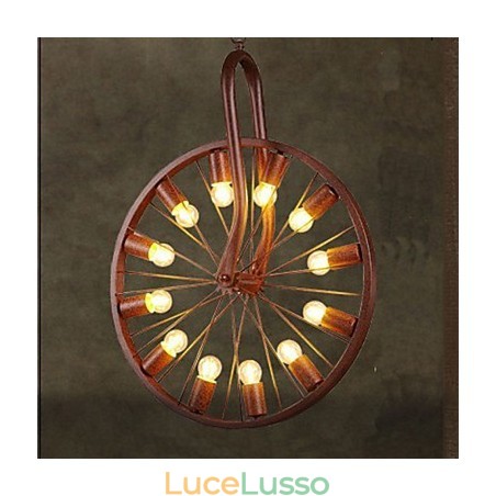 Lampada a sospensione retrò con ruota per realizzare la vecchia lampada a sospensione industriale A Lampada a sospensione retrò con ruota per realizzare la vecchia lampada a sospensione industriale A