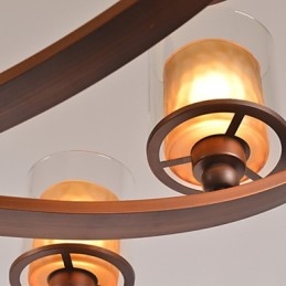 Lampadario in metallo dipinto in stile retrò classico tradizionale