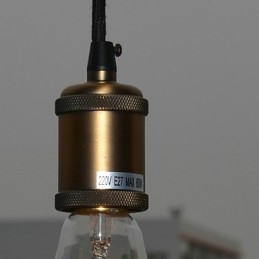 Lampada a sospensione in metallo con pittura di campagna