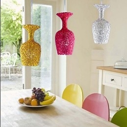 Lampadario in alluminio intrecciato con tre teste a forma di mela