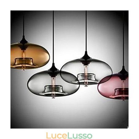 Il lampadario circolare in vetro Il lampadario circolare in vetro