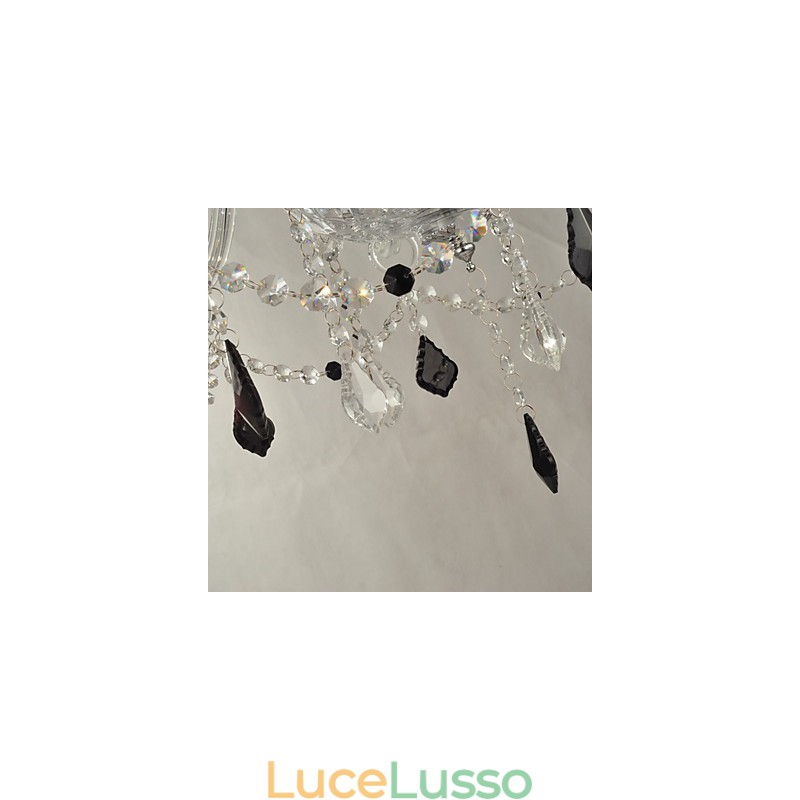 Elegante lampadario di cristallo con 8 luci