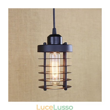Lampadario in ferro battuto retrò rurale campagna Lampadario in ferro battuto retrò rurale campagna